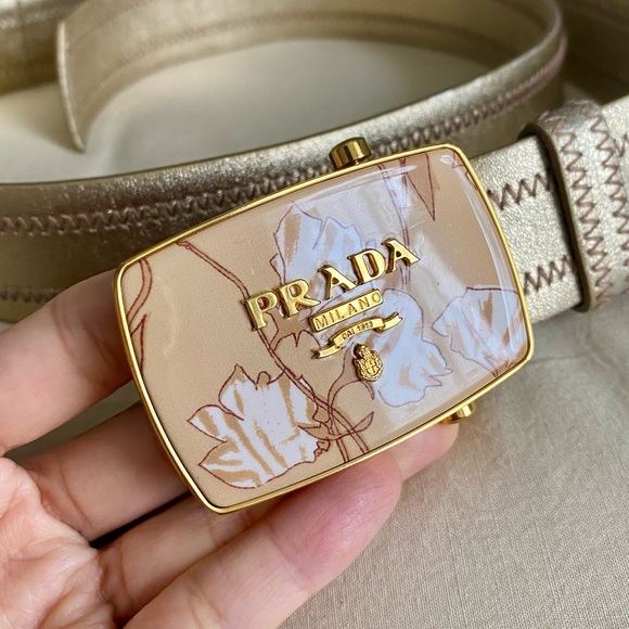 Vintage Prada Gold Metallic Belt with Floral Buckle Design - Picture 4 of 13
